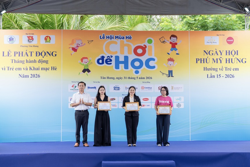 Hàng nghìn trẻ em hào hứng “chơi để học” cùng Vinamilk tại Phú Mỹ Hưng- Ảnh 7. Hàng nghìn trẻ em hào hứng “chơi để học” cùng Vinamilk tại Phú Mỹ Hưng- Ảnh 7.
