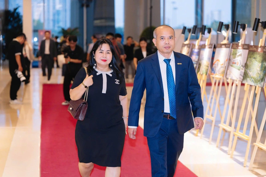 Lãnh đạo các doanh nghiệp bất động sản tham dự Lễ trao Giải thưởng Quốc gia Bất động sản Việt Nam lần thứ II- Ảnh 6. Lãnh đạo các doanh nghiệp bất động sản tham dự Lễ trao Giải thưởng Quốc gia Bất động sản Việt Nam lần thứ II- Ảnh 6.