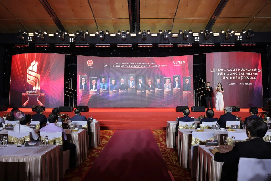 Nhiều doanh nhân tiêu biểu quy tụ tại Lễ trao Giải thưởng Quốc gia Bất động sản Việt Nam lần thứ II- Ảnh 17. Nhiều doanh nhân tiêu biểu quy tụ tại Lễ trao Giải thưởng Quốc gia Bất động sản Việt Nam lần thứ II- Ảnh 17.