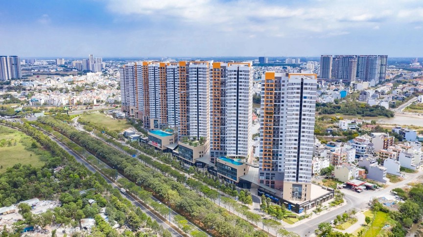 Tháo gỡ vướng mắc, TP.HCM tăng tốc cấp sổ hồng cho người mua nhà - Ảnh 1.