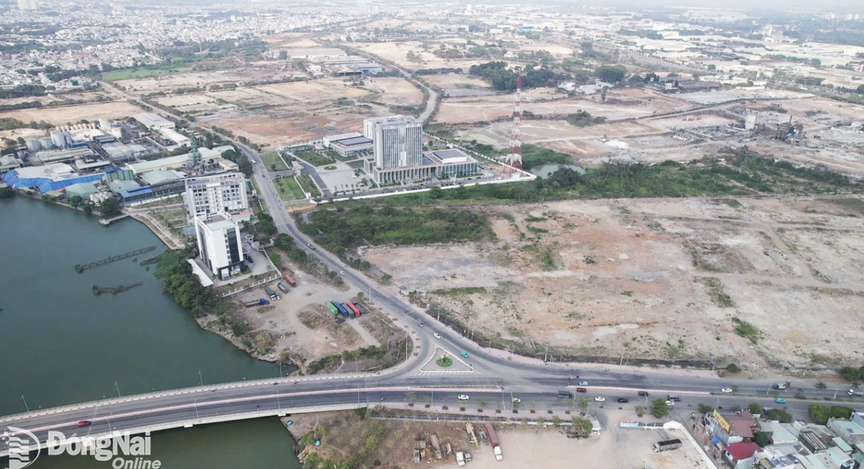 Chỉ hơn 1 tháng nữa, thành phố rộng nhất cả nước chính thức khởi công xây dựng trung tâm hành chính mới - Ảnh 1.