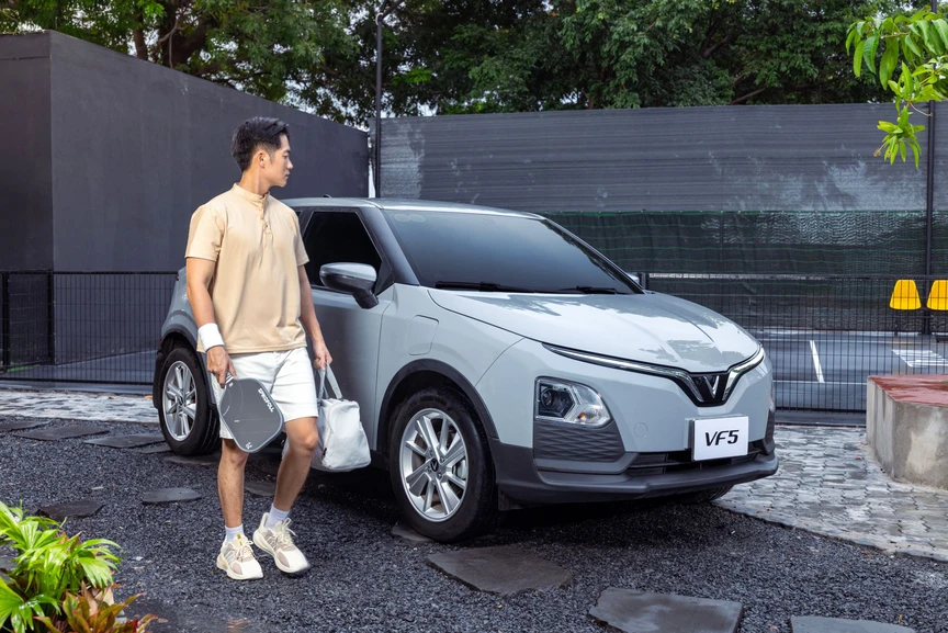 Người Việt nói thẳng lý do chọn VinFast VF 5: Chi phí tiết kiệm, trang bị “dày”, vận hành hay - Ảnh 2.