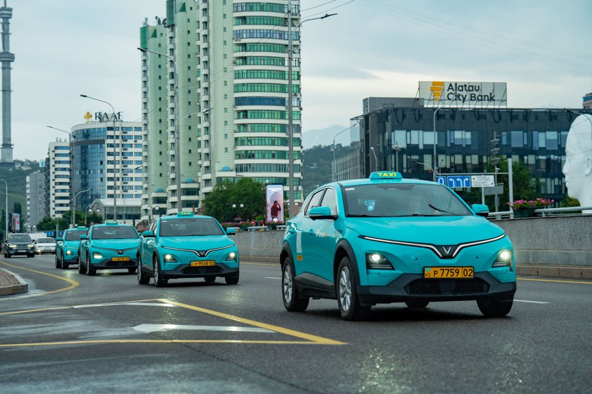 Green SM chính thức ra mắt dịch vụ gọi xe thuần điện Kazakhstan - Ảnh 4.