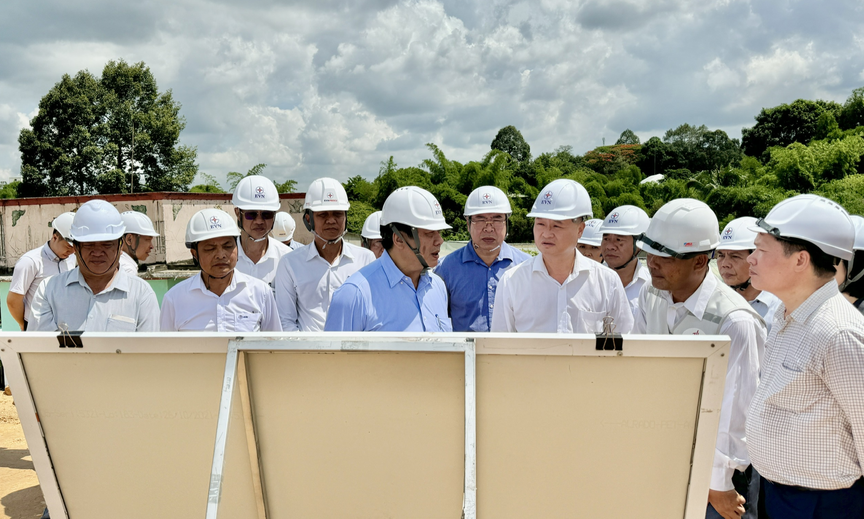 Tập đoàn Điện Lực Việt Nam kiểm tra dự án ‘lên đời’ nhà máy thủy điện hơn 30 năm tuổi - Ảnh 1.