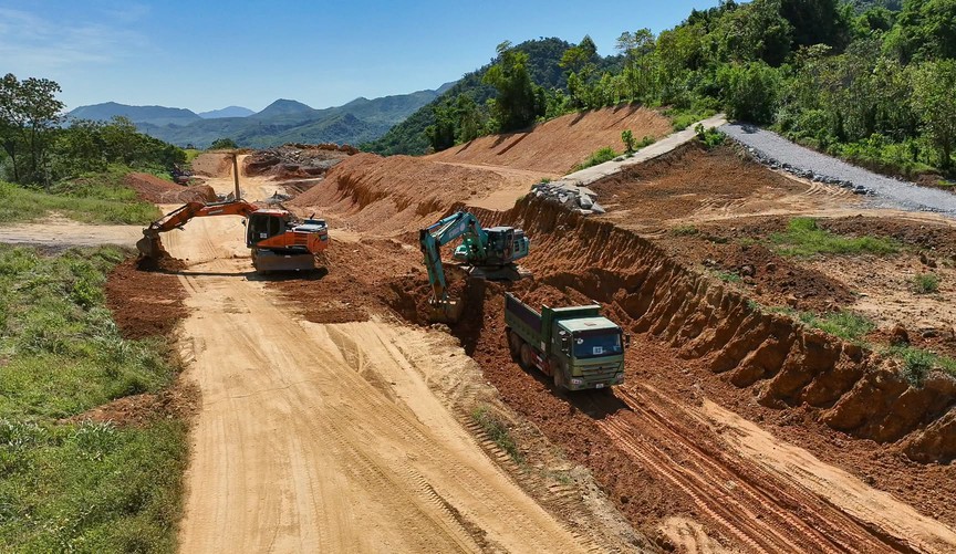 Tuyến cao tốc gần 15.000 tỷ sở hữu cầu dây văng dài nhất cả nước nỗ lực hoàn thành hạng mục trọng yếu vào cuối năm 2026 - Ảnh 3.