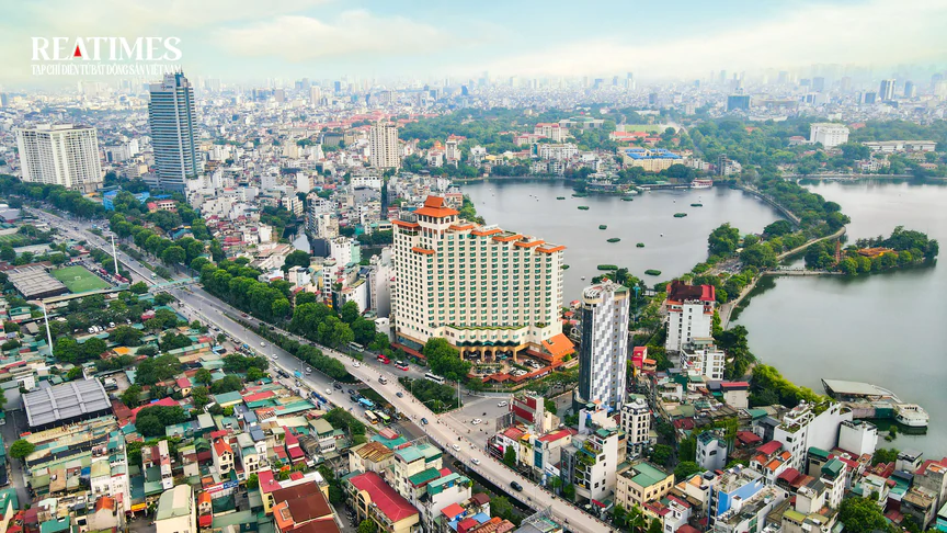 Cận cảnh loạt khách sạn, chung cư "đắt đỏ" hưởng lợi từ tuyến Metro số 14 ở Hà Nội - Ảnh 14.