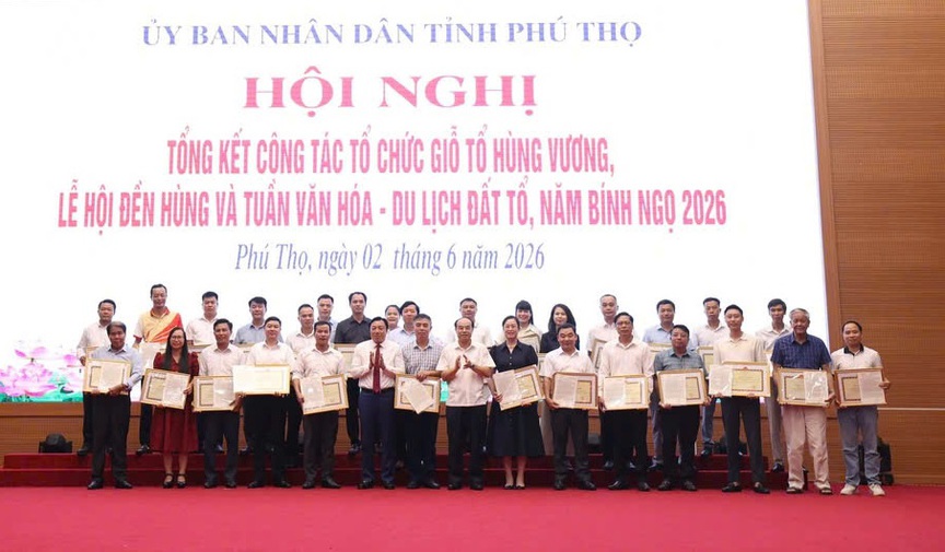 Tạp chí điện tử Bất động sản Việt Nam nhận Bằng khen của UBND tỉnh Phú Thọ- Ảnh 3.