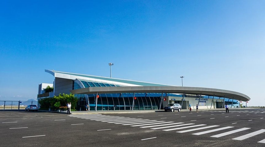 Sân bay 65 năm tuổi do Mỹ xây dựng nằm gần sát biển Đông tiếp tục được chi thêm gần 200 tỷ để lên đời - Ảnh 1.