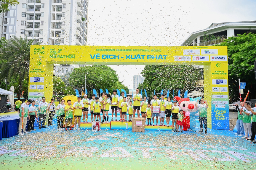 Hơn 2.000 người tham gia giải chạy Phú Đông MiNi Marathon- Season6: Lan tỏa sống xanh và kết nối cộng đồng- Ảnh 3.