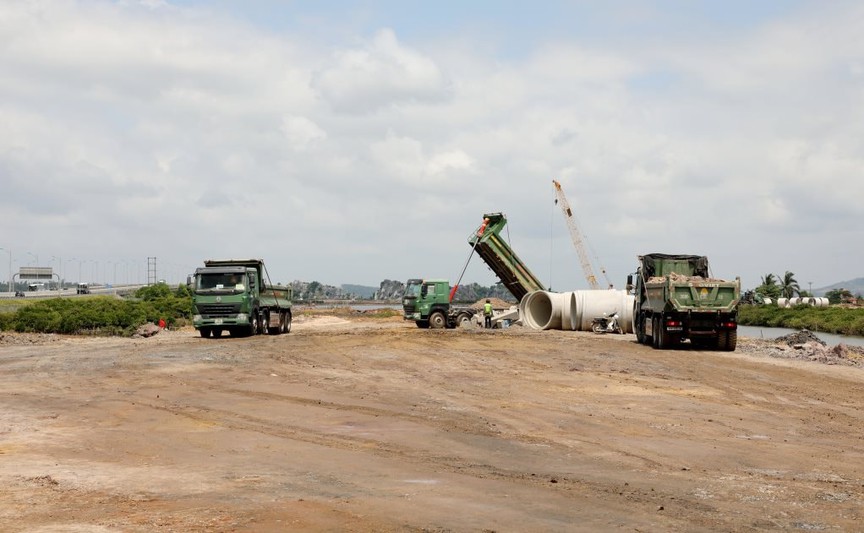 Bắt đầu triển khai thi công tuyến đường sắt tốc độ cao đầu tiên của Việt Nam 147.000 tỷ do Vingroup đầu tư- Ảnh 1.