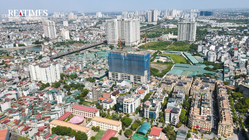 Hà Nội: Cận cảnh nhà ở xã hội UDIC Hạ Đình sau 2 lần lùi thời hạn nhận hồ sơ đăng ký mua nhà- Ảnh 1. Hà Nội: Cận cảnh nhà ở xã hội UDIC Hạ Đình sau 2 lần lùi thời hạn nhận hồ sơ đăng ký mua nhà- Ảnh 1.