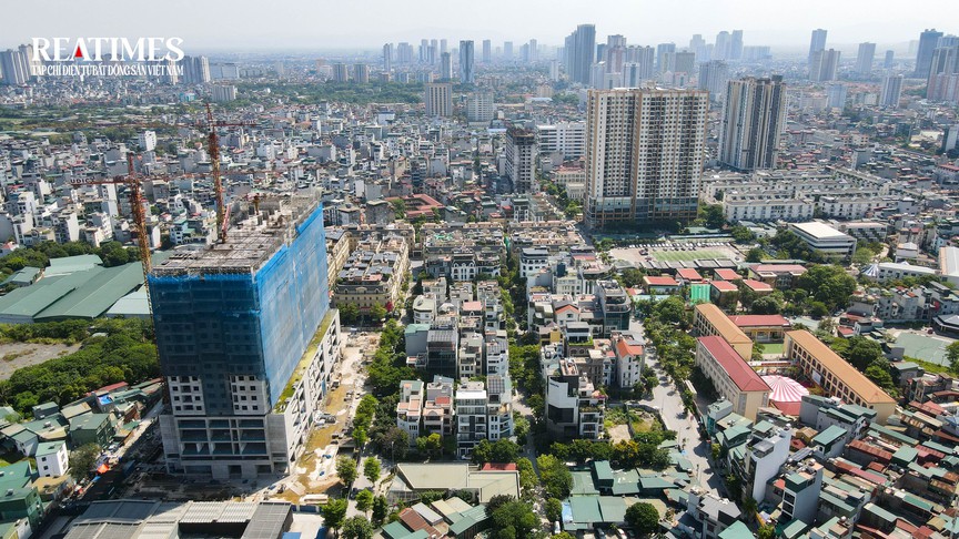 Hà Nội: Cận cảnh nhà ở xã hội UDIC Hạ Đình sau 2 lần lùi thời hạn nhận hồ sơ đăng ký mua nhà- Ảnh 14. Hà Nội: Cận cảnh nhà ở xã hội UDIC Hạ Đình sau 2 lần lùi thời hạn nhận hồ sơ đăng ký mua nhà- Ảnh 14.