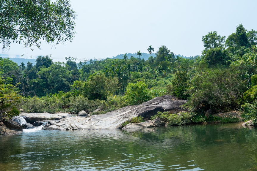 Sơn Cẩm Hà có một dòng thác biết kể chuyện- Ảnh 4.