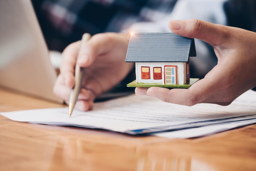 Từ giờ, hợp đồng mua bán nhà ở có bắt buộc phải công chứng?- Ảnh 1.