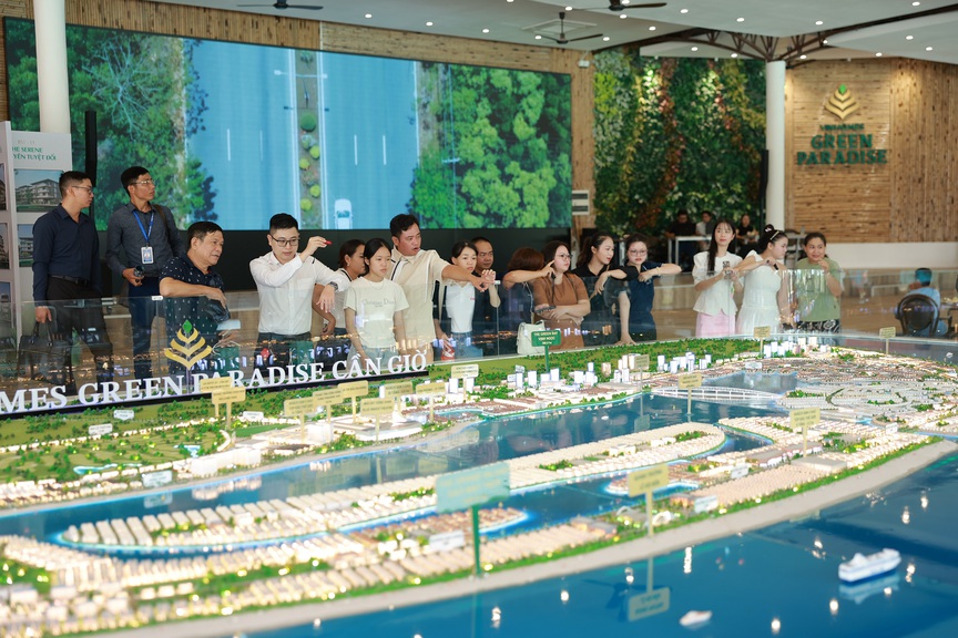 Vinhomes Green Paradise đón gần 15.000 khách, lập kỷ lục mới với siêu lễ hội Paradise Summer Fest- Ảnh 8. Vinhomes Green Paradise đón gần 15.000 khách, lập kỷ lục mới với siêu lễ hội Paradise Summer Fest- Ảnh 8.