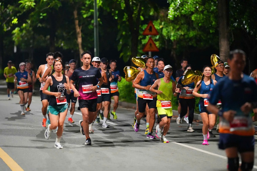 TP.HCM: UEH Run Half Marathon 2026 lan tỏa giá trị giáo dục, hướng tới phát triển bền vững- Ảnh 3. TP.HCM: UEH Run Half Marathon 2026 lan tỏa giá trị giáo dục, hướng tới phát triển bền vững- Ảnh 3.
