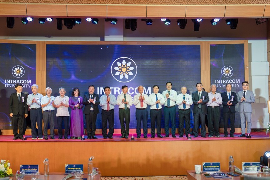 Trường Đại học Intracom đánh dấu bước chuyển mình sau 20 năm phát triển- Ảnh 4. Trường Đại học Intracom đánh dấu bước chuyển mình sau 20 năm phát triển- Ảnh 4.