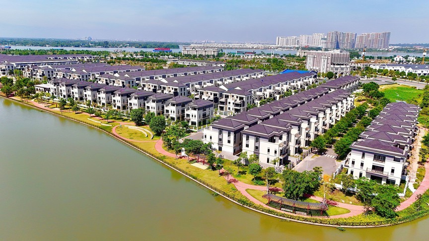 Bùi Thành Nhơn: Từ người bán thuốc thú y đến 'thợ săn' quỹ đất đẹp nhất TP. HCM - Ảnh 3.