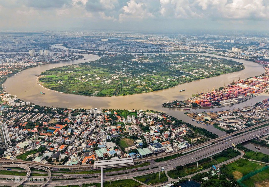 Từng được kỳ vọng thành 'rừng' tháp chọc trời, vì sao nơi được ví như 'ốc đảo xanh' giữa lòng TP. HCM lại đổi hướng sau hơn 30 năm? - Ảnh 1.