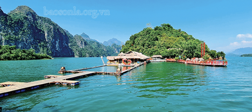 Việt Nam quy hoạch hồ thuỷ điện lớn nhất Đông Nam Á thành điểm đến du lịch cấp quốc gia - Ảnh 2.
