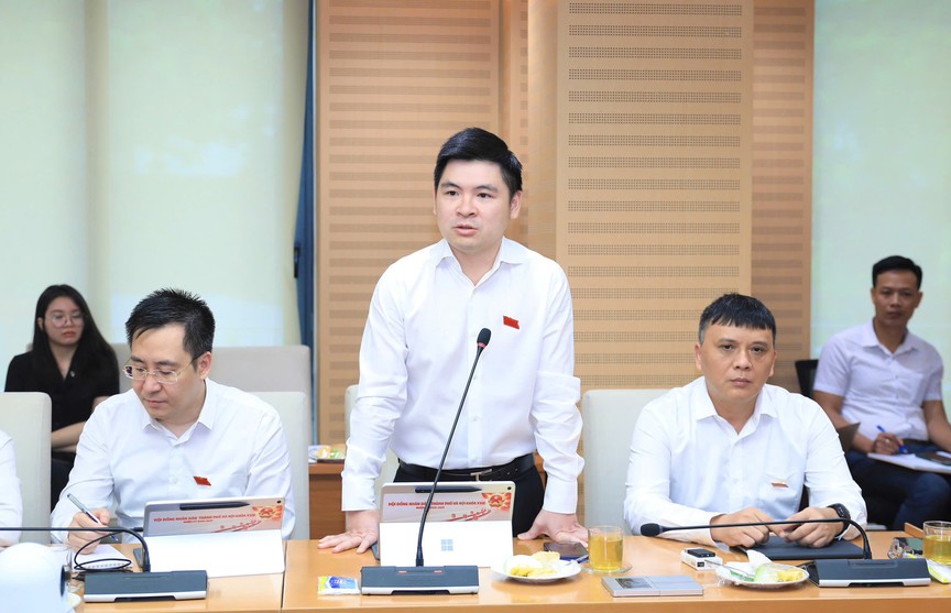 Đại biểu HĐND Đỗ Vinh Quang hiện thực hóa cam kết về bóng đá học đường- Ảnh 6.