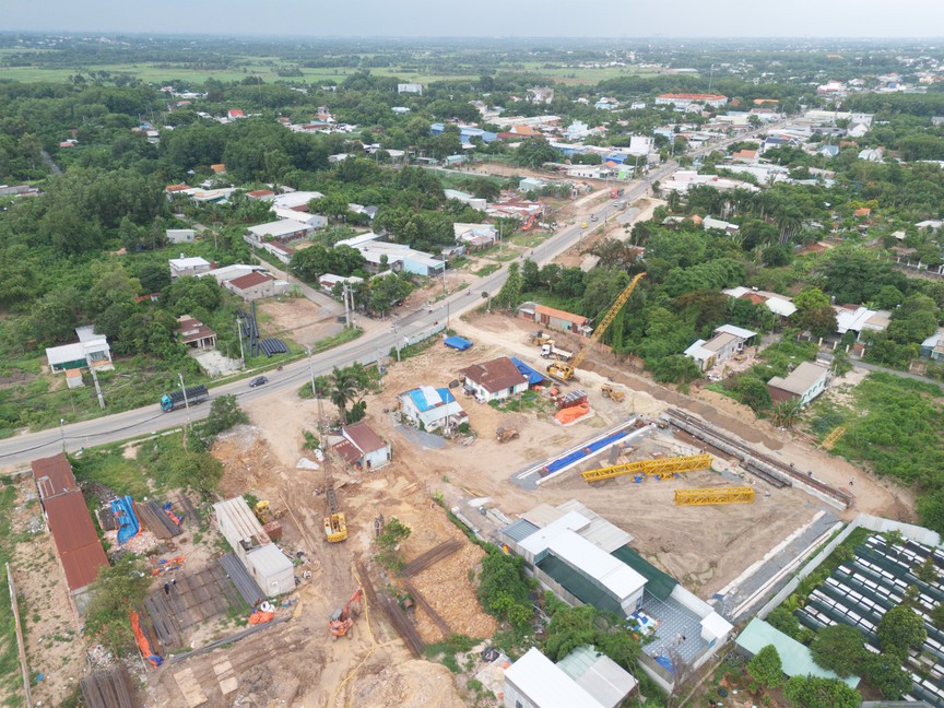 Cao tốc gần 23.000 tỷ đồng nối 2 tỉnh thành Đông Nam Bộ nỗ lực triển khai, về đích sau 2 năm nữa - Ảnh 1.