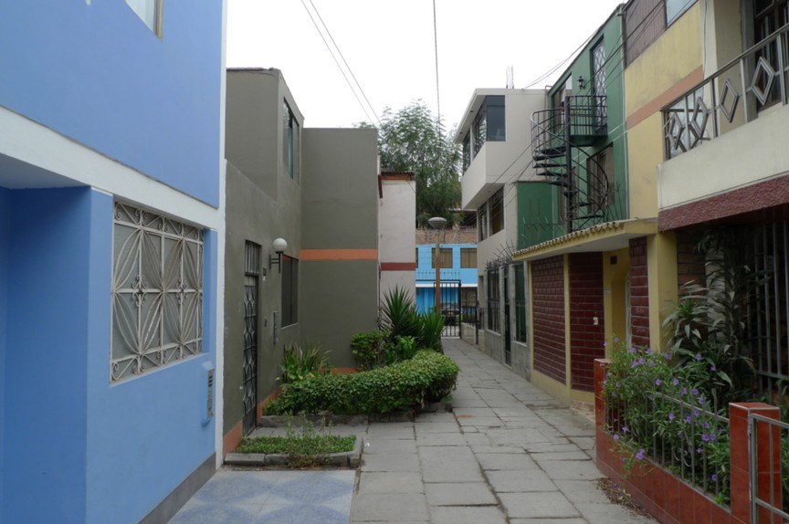 Nhìn lại PREVI Lima (Peru) sau hơn nửa thế kỷ: Di sản của một bản thiết kế chủ đích “bỏ ngỏ” - Ảnh 6.