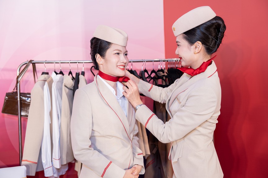 Sức nóng ngày hội tuyển dụng tiếp viên hàng không lớn nhất năm của Sun PhuQuoc Airways tại Hà Nội - Ảnh 5.
