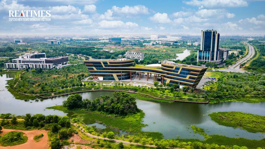 Toàn cảnh "thung lũng" công nghệ Hòa Lạc, nơi có 2 tuyến metro kết nối trung tâm Hà Nội - Ảnh 3.