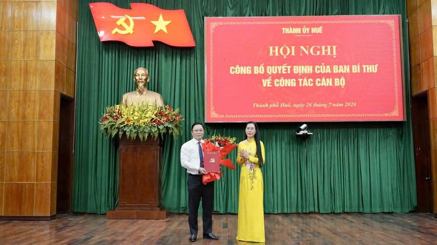 Ông Lê Trí Thanh làm tân Chủ tịch UBND TP. Huế - Ảnh 2.