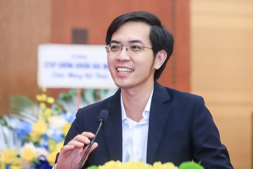 PGS. TS. Nguyễn Hữu Huân: "Nếu các đầu tàu kinh tế thực sự bứt tốc, triển vọng tăng trưởng hai con số sẽ khả thi hơn" - Ảnh 2.