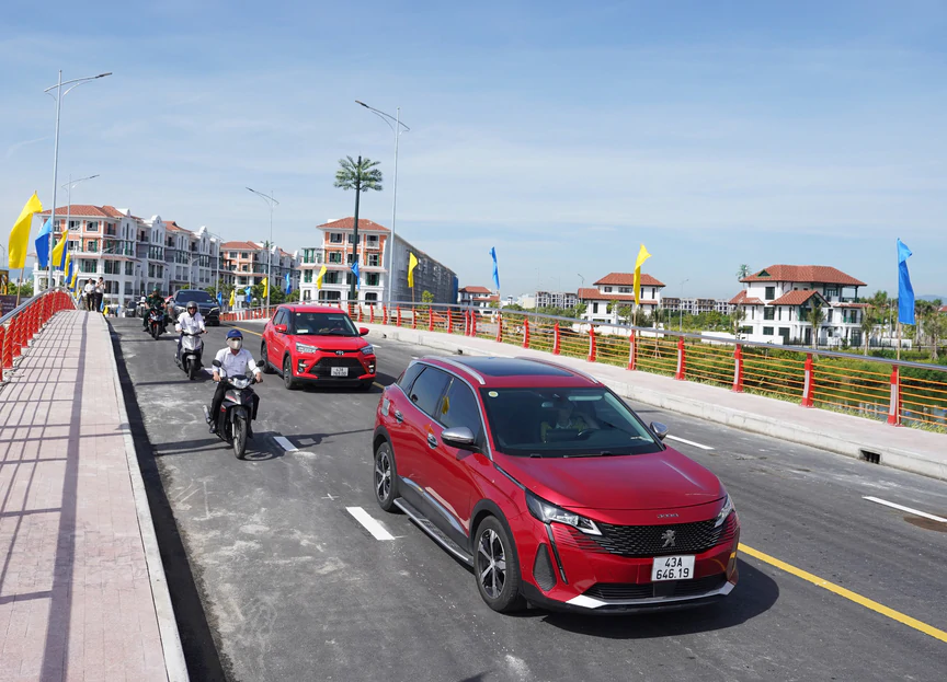 Đà Nẵng: Cầu Đồng Nò 2 chính thức thông xe sau chưa đầy 8 tháng thi công - Ảnh 5.