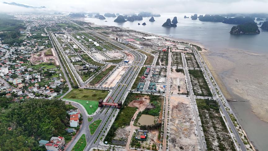 Quảng Ninh ưu tiên nguồn lực vốn đầu tư công trung hạn - Ảnh 1.