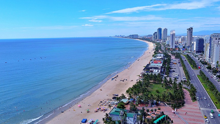 Nhếch nhác tuyến đường tỉ đô  Kỳ 1: Những "vết sẹo" trên mặt tiền thành phố mới  - Ảnh 1.
