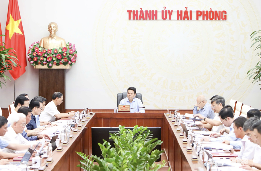 Việt Nam sắp khởi công xây dựng nhà máy bán dẫn rộng bằng 45 sân bóng đá, vốn 1 tỷ USD, tọa lạc tại TP nhỏ nhất cả nước - Ảnh 1.