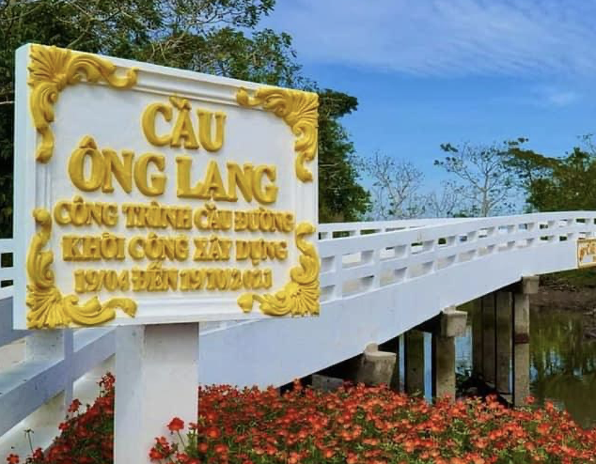 Choáng ngợp biệt phủ rộng bằng nửa sân bóng đá của đại gia miền Tây: Dát vàng loá mắt, nội thất toàn gỗ quý nhập trực tiếp từ Lào - Ảnh 7.