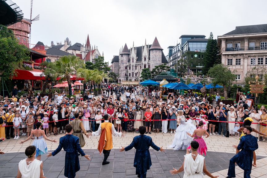 Từ 10/7, giới trẻ đến Ba Na Hills cần phải biết điều này - Ảnh 2.