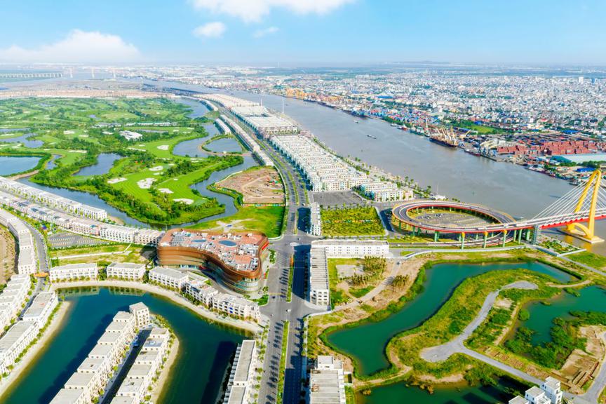 Giới thượng lưu đất Cảng tìm tài sản truyền đời, nhà phố đa công năng Royal Boulevard lên ngôi - Ảnh 1.