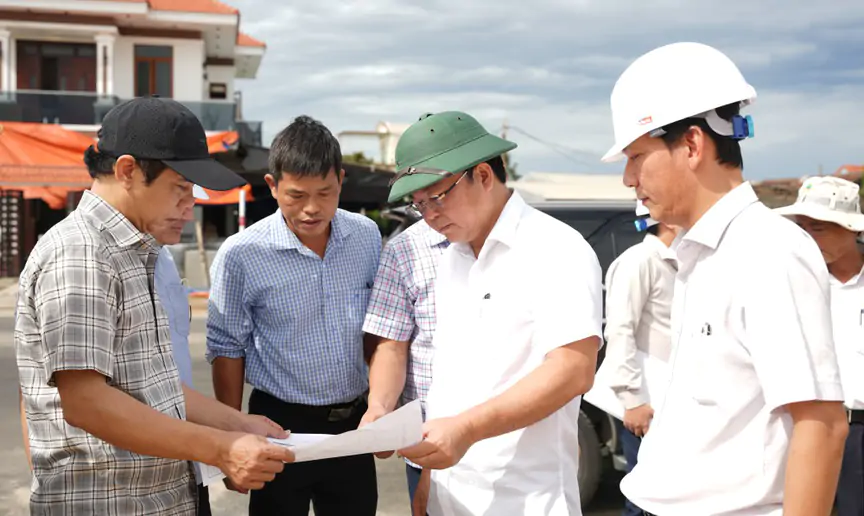 TP. Huế: Khảo sát hạ tầng du lịch đường thủy và phương án thoát lũ thành phố Huế - Ảnh 2.