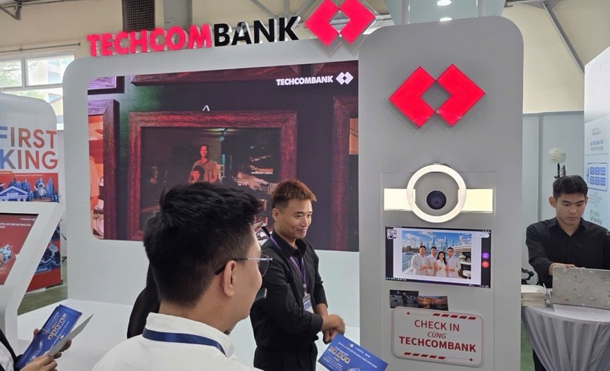 Techcombank kiến tạo vị thế dẫn dắt ngành thông qua dữ liệu và ứng dụng AI tại sự kiện chuyển đổi số ngành ngân hàng 2026 - Ảnh 1.
