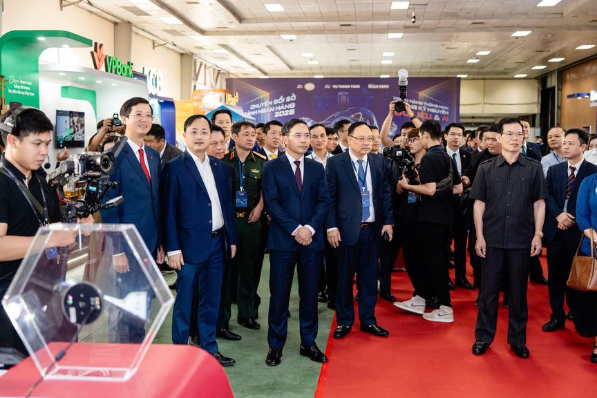 Agribank tăng tốc chuyển đổi số, ghi dấu ấn tại Sự kiện Chuyển đổi số ngành Ngân hàng 2026 - Ảnh 5.