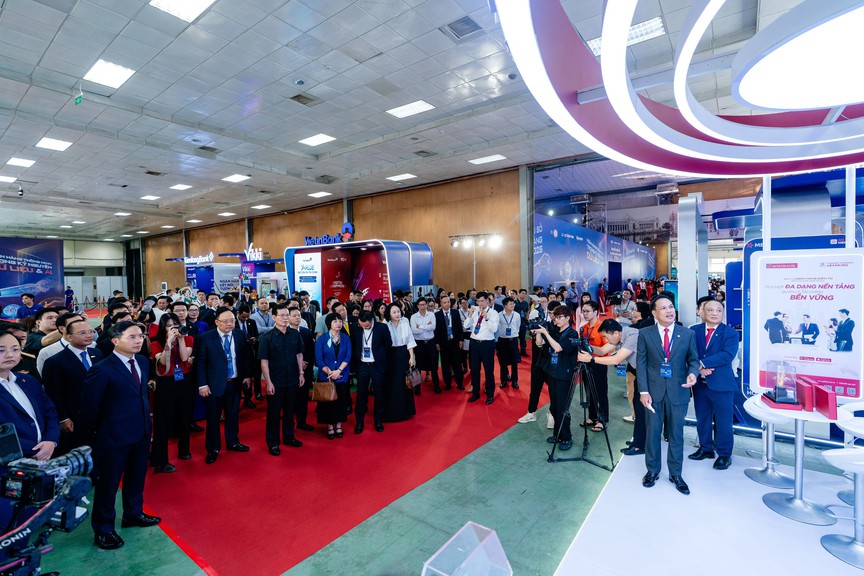 Agribank tăng tốc chuyển đổi số, ghi dấu ấn tại Sự kiện Chuyển đổi số ngành Ngân hàng 2026 - Ảnh 6.