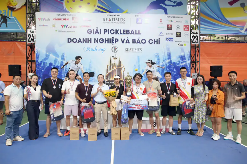 Team Miss Dantal đạt giải Nhất Giải Pickleball Báo chí và Doanh nghiệp tranh cúp Reatimes 2026 - Ảnh 5.