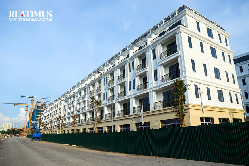 Hà Nội: Cận cảnh dự án nhà ở xã hội Thượng Thanh vừa cất nóc tòa đầu tiên, giá gần 30 triệu đồng/m2- Ảnh 12.
