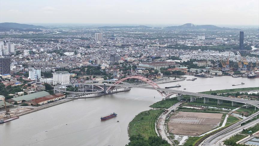 Hải Phòng: Điều chỉnh kịch bản tăng trưởng kinh tế 6 tháng cuối năm - Ảnh 1.