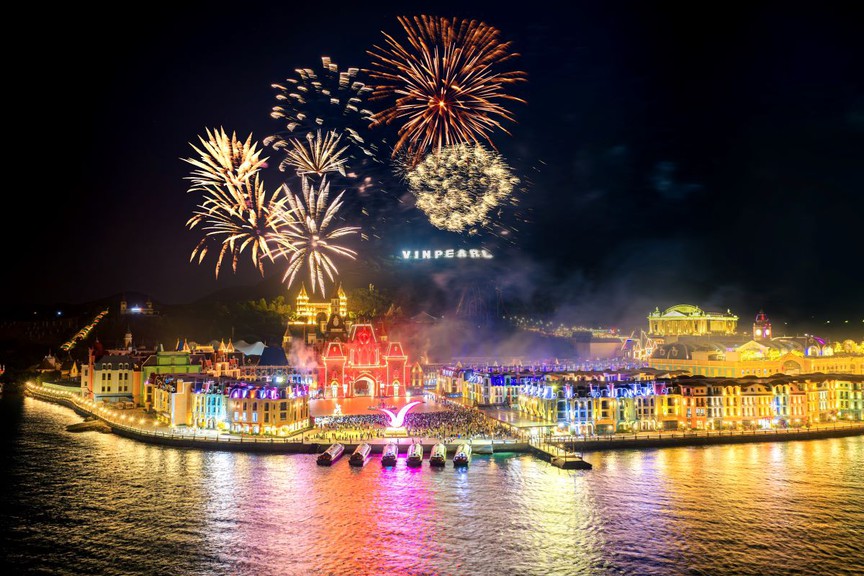 Từ Hà Nội đến Nha Trang, Phú Quốc: Hệ sinh thái Vingroup mở hội xuyên Việt dịp nghỉ lễ 2/9 - Ảnh 7.