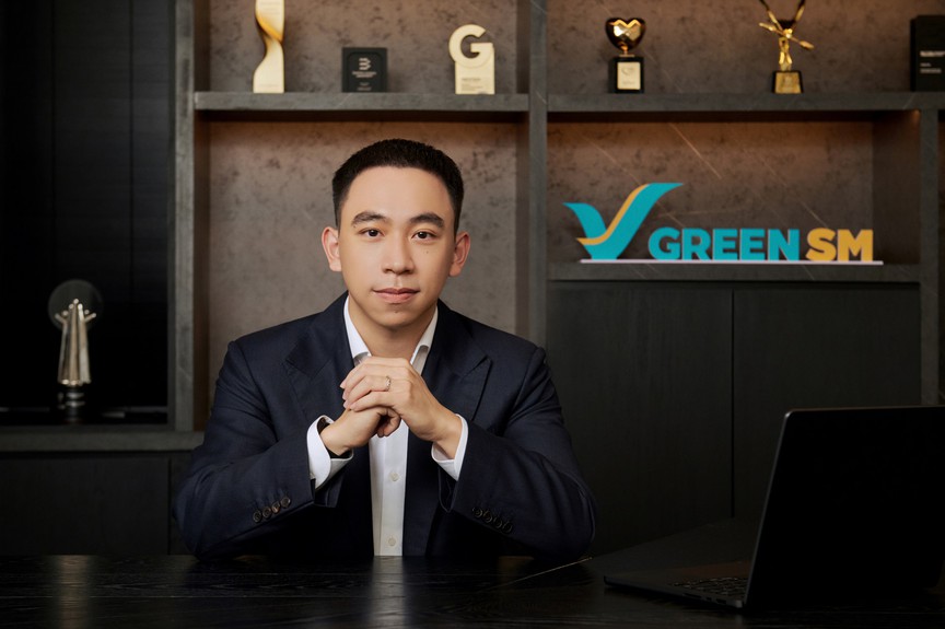 Ông Phạm Nhật Vượng và bà Phạm Thu Hương chuyển giao vai trò lãnh đạo tại Vinfast và GSM - Ảnh 2.