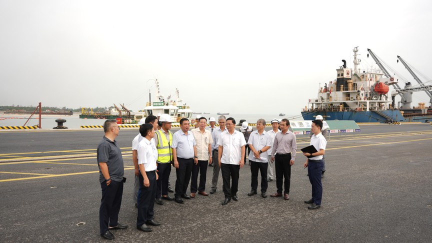TP. Huế: Khảo sát các khu công nghiệp và dự án trọng điểm phía Bắc thành phố - Ảnh 1.