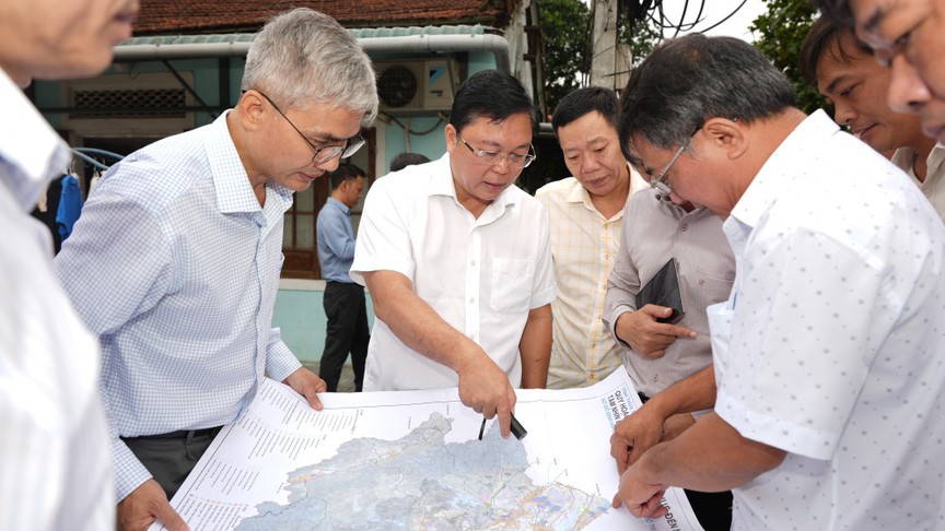 TP. Huế: Khảo sát các khu công nghiệp và dự án trọng điểm phía Bắc thành phố - Ảnh 2.