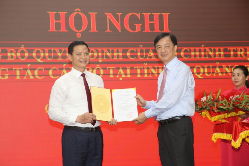 Quảng Trị: Có Bí thư Tỉnh ủy và chủ tịch UBND tỉnh mới - Ảnh 1.